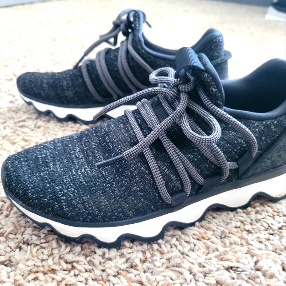 Sorel KneticTennis Shoes